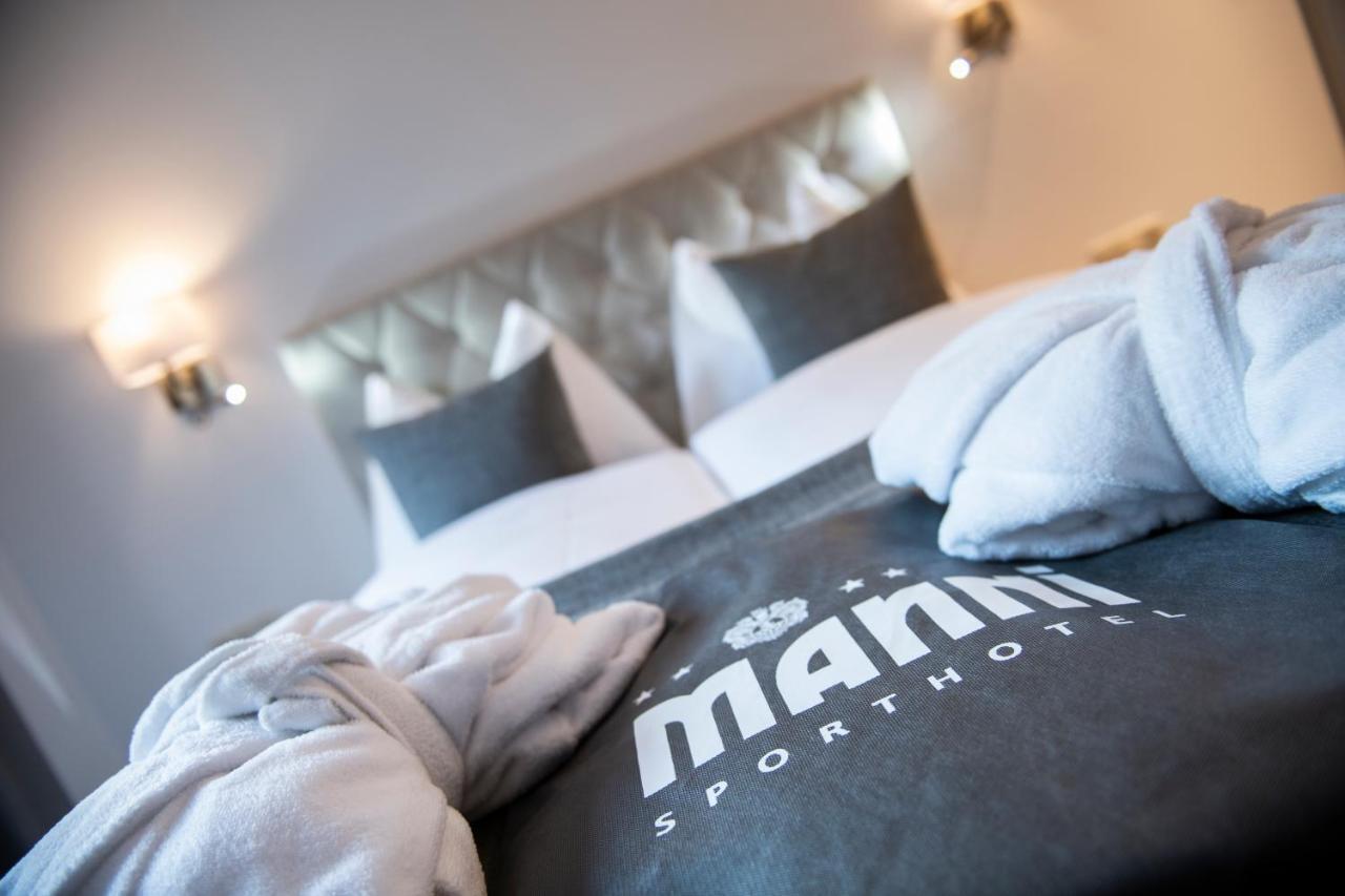 Manni Home - Rooms & Apartments Mayrhofen Exterior foto